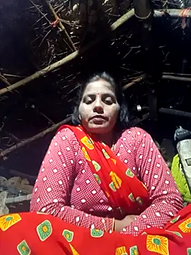 Snapshot of Hot_kadi83 chatting on 09/18/25, 04:09 Hot kadi83 online show from 09/18/25, 04:09