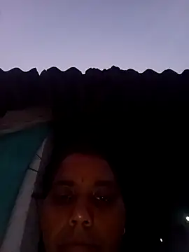 Snapshot of Hot_kadi83 chatting on 09/26/25, 01:04 Hot kadi83 online show from 09/26/25, 01:04