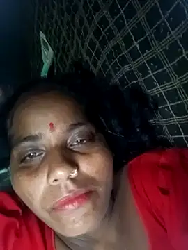 Snapshot of Hot_kadi83 chatting on 09/27/25, 06:02 Hot kadi83 online show from 09/27/25, 06:02