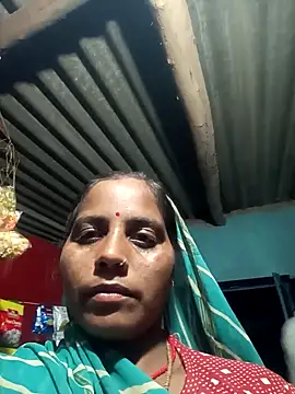 Snapshot of Hot_kadi83 chatting on 10/04/25, 02:59 Hot kadi83 online show from 10/04/25, 02:59