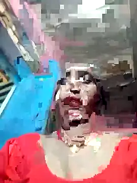 Snapshot of Hot_kadi83 chatting on 10/11/25, 04:27 Hot kadi83 online show from 10/11/25, 04:27