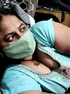 Mmm143 online show from 10/14/25, 05:14