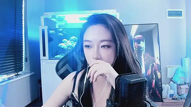 Keke-Bai online show from 10/01/25, 09:48