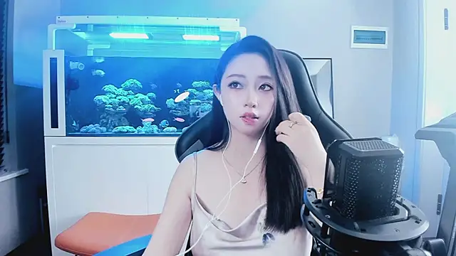 Keke-Bai online show from 10/07/25, 11:29