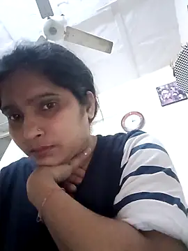 aliya-jaan71 online show from 11/14/25, 06:39