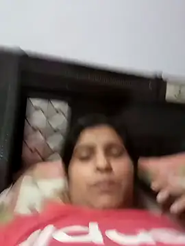 aliya-jaan71 online show from 04/21/26, 11:05