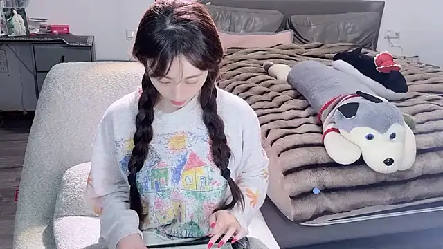 naiyaomeimei online show from 11/04/25, 12:43