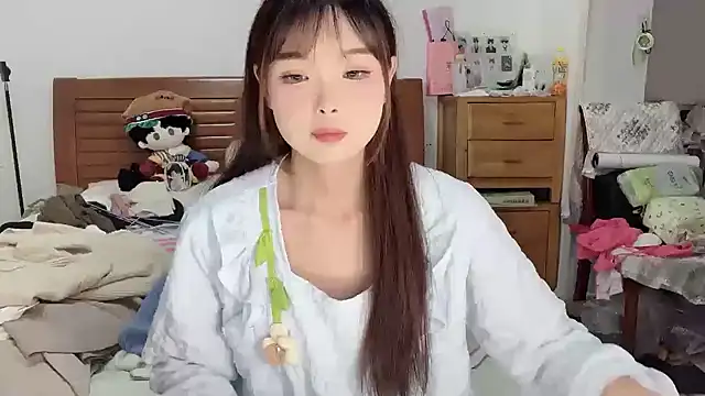 Akong11 online show from 09/24/25, 05:27