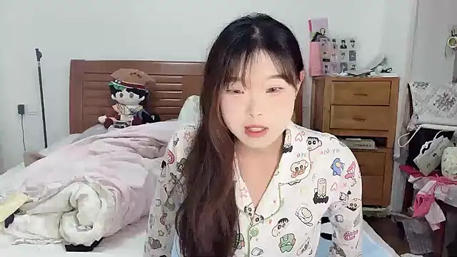 Akong11 online show from 10/03/25, 06:27