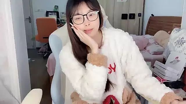 Akong11 online show from 12/18/25, 03:12