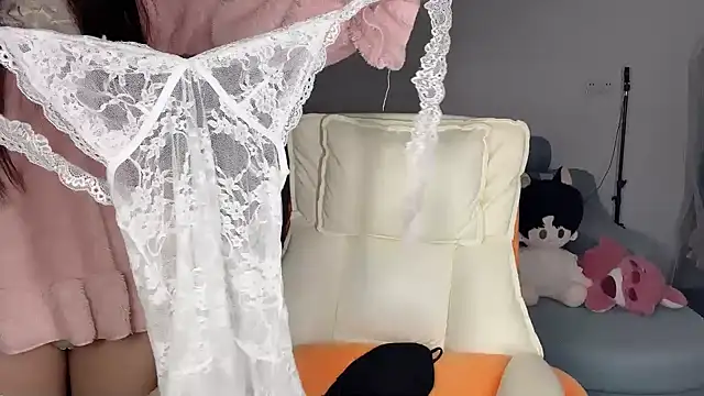 Akong11 online show from 02/08/26, 12:41