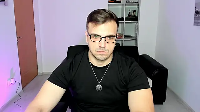 Jace Thorne online show from 09/30/25, 06:13