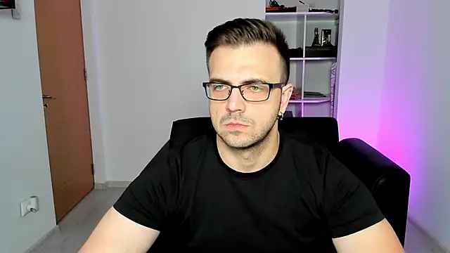 Jace Thorne online show from 10/01/25, 05:52