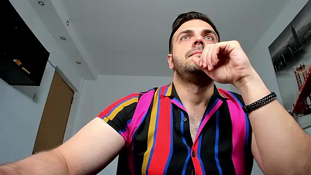 Jace Thorne online show from 10/05/25, 07:01