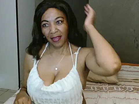 Lillyan N online show from 10/04/25, 07:50