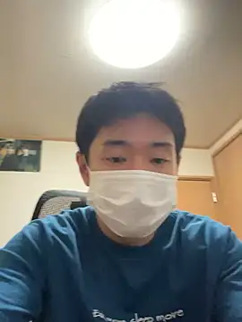 Snapshot of KAMESAN08 chatting on 09/17/25, 01:35 KAMESAN08 online show from 09/17/25, 01:35