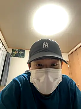 Snapshot of KAMESAN08 chatting on 10/03/25, 04:37 KAMESAN08 online show from 10/03/25, 04:37