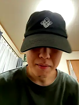 Snapshot of KAMESAN08 chatting on 10/09/25, 11:41 KAMESAN08 online show from 10/09/25, 11:41