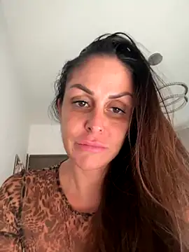 ainaht online show from 11/26/25, 01:12