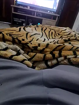 Snapshot of jayhzin chatting on 11/03/25, 08:10 jayhzin online show from 11/03/25, 08:10