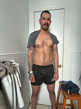 latinoxx1992 online show from 02/07/26, 01:48