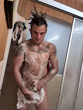 Snapshot of Clownboi17 chatting on 09/29/25, 08:57 Clownboi17 online show from 09/29/25, 08:57