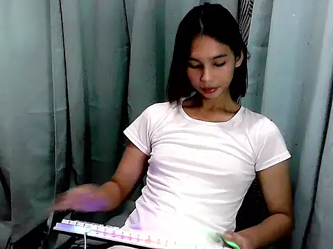 angelic christine online show from 09/20/25, 03:18