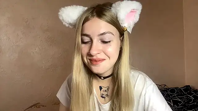 LanaNoir online show from 10/15/25, 12:27