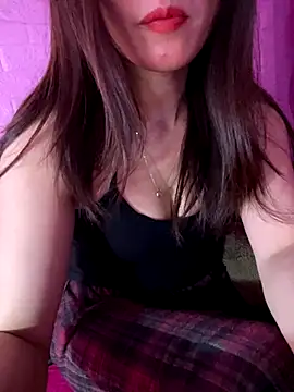 Moon pusy online show from 12/20/25, 11:01