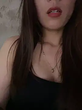Moon pusy online show from 06/05/26, 06:52