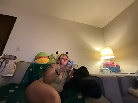 GoddessFatPuss online show from 12/23/25, 05:05