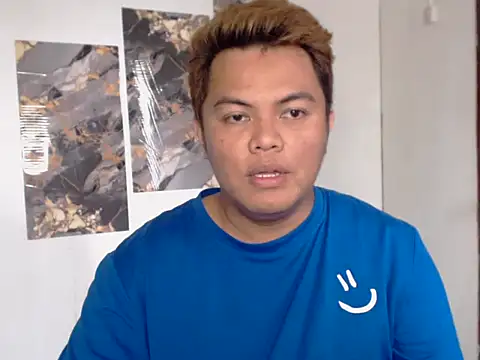 Snapshot of Gayasianzowe chatting on 09/20/25, 05:52 Gayasianzowe online show from 09/20/25, 05:52