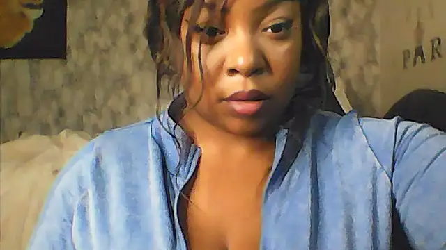 BellaBlaze25 online show from 03/09/26, 02:54