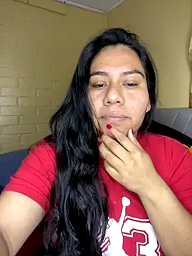 Snapshot of babyjuly19 chatting on 10/10/25, 03:11 babyjuly19 online show from 10/10/25, 03:11