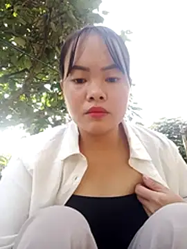 emilyzz online show from 11/15/25, 02:20