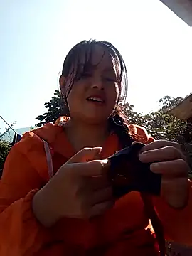 emilyzz online show from 01/18/26, 07:23