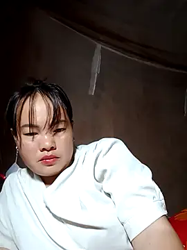 emilyzz online show from 03/18/26, 09:40