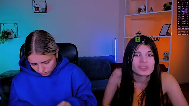 kaela spell  online show from 11/19/25, 03:06