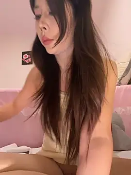 Snapshot of qianhan_x chatting on 06/08/26, 03:23 qianhan x online show from 06/08/26, 03:23