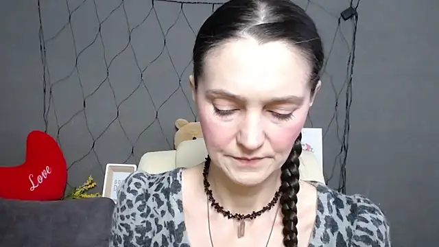 TayaFinch online show from 02/08/26, 01:14