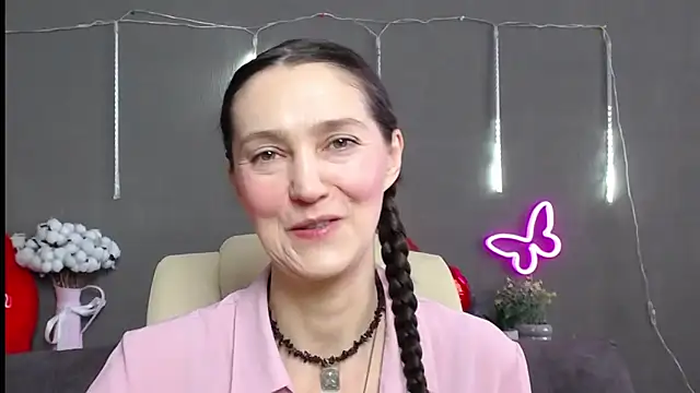 TayaFinch online show from 02/19/26, 01:18