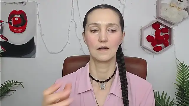 TayaFinch online show from 02/28/26, 01:12