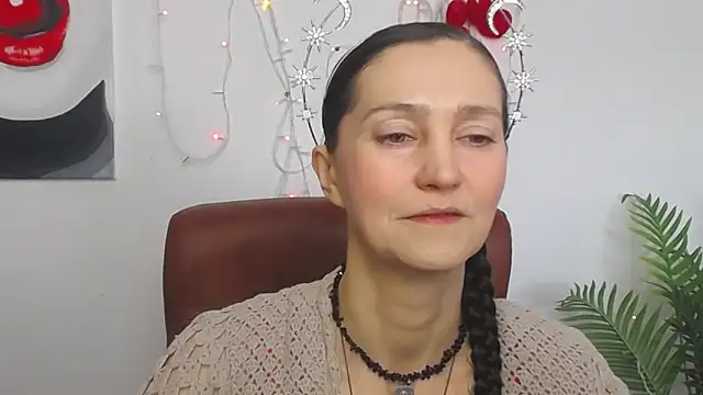 Snapshot of TayaFinch chatting on 05/02/26, 11:15 TayaFinch online show from 05/02/26, 11:15