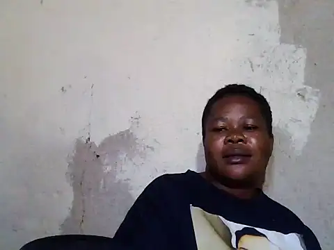 Snapshot of Bustyass93 chatting on 11/08/25, 01:44 Bustyass93 online show from 11/08/25, 01:44