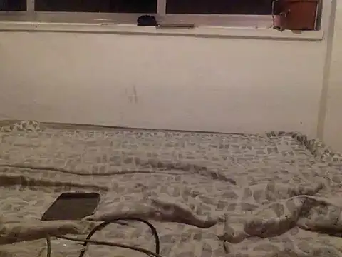 Snapshot of gisele23cm chatting on 01/10/26, 02:13 gisele23cm online show from 01/10/26, 02:13
