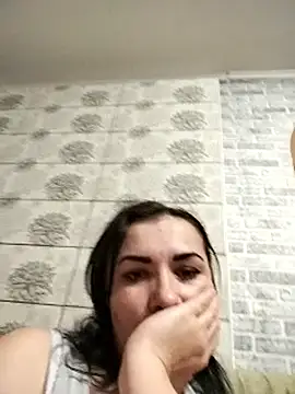 Snapshot of Mia24Blove chatting on 01/12/26, 11:10 Mia24Blove online show from 01/12/26, 11:10