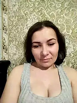 Snapshot of Mia24Blove chatting on 01/15/26, 05:49 Mia24Blove online show from 01/15/26, 05:49