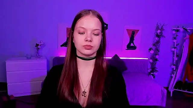 BetsyKiss online show from 04/22/26, 05:03