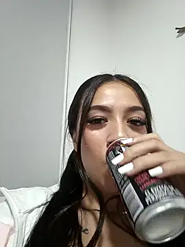 MiQeilaSweet online show from 02/15/26, 12:29