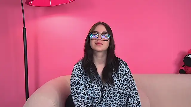 AnneAvery online show from 10/18/25, 08:37